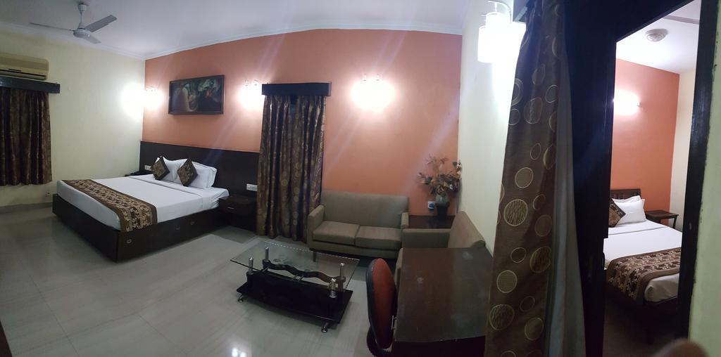 ניו דלהי Green Villa Bed & Breakfast מראה חיצוני תמונה