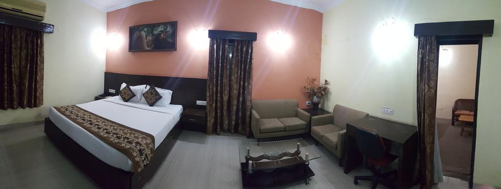 ניו דלהי Green Villa Bed & Breakfast מראה חיצוני תמונה